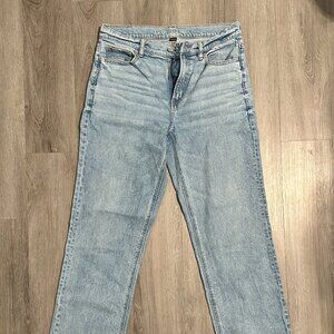 American Eagle Super High Rise Straight Jean